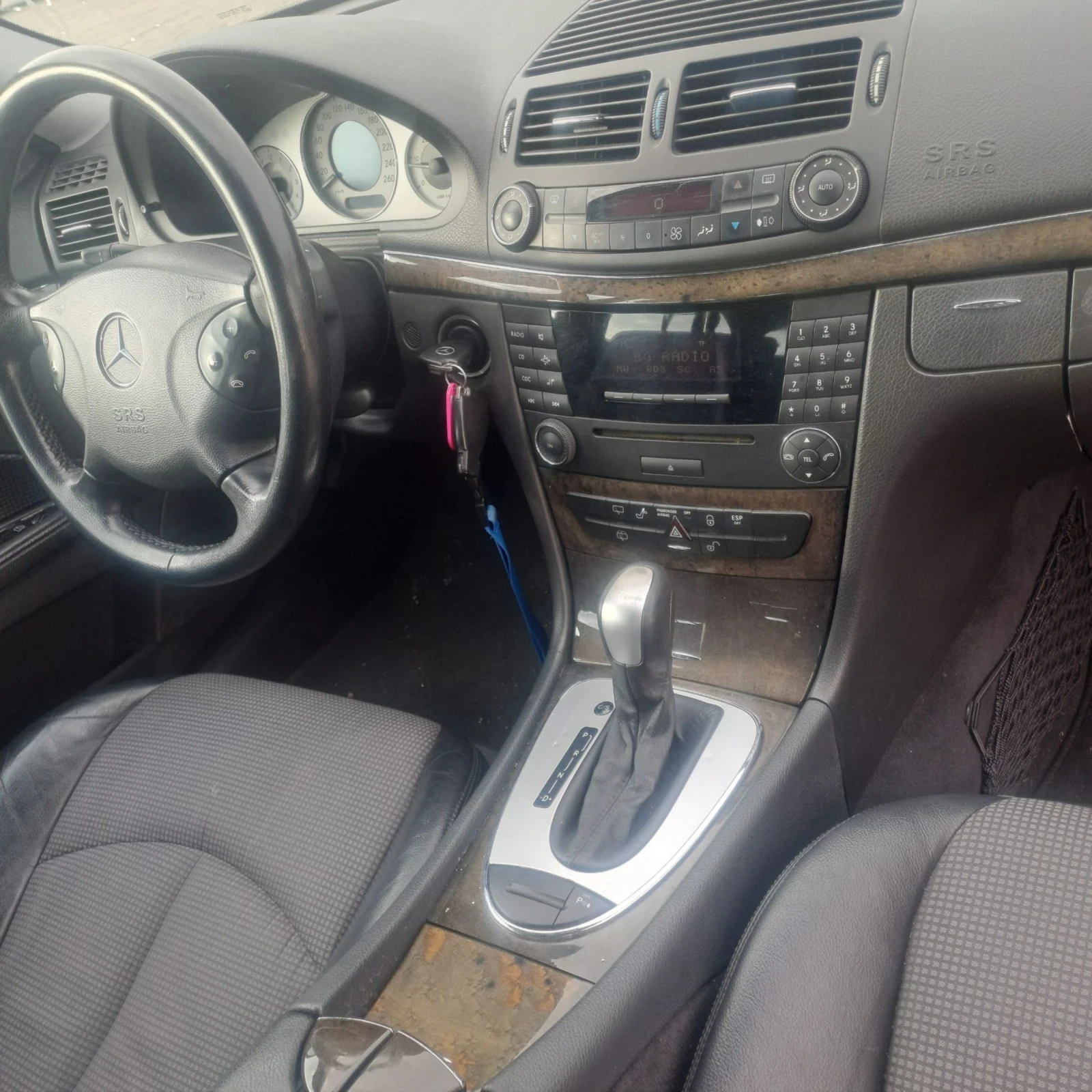 Mercedes-Benz E 220 CDI - изображение 6 | Auto.bg Mercedes-Benz E 220 CDI - изображение 6