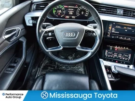Audi E-Tron TECHNIK* QUATTRO* PANO* 360 CAM* ОБДУХ | Auto.bg — изображение 8 Audi E-Tron TECHNIK* QUATTRO* PANO* 360 CAM* ОБДУХ | Auto.bg — изображение 8