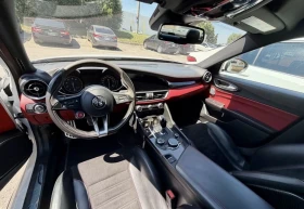 Alfa Romeo Giulia QUADRIFOGLIO | CARPLAY | АДАПТИВНО ОКАЧВАНЕ | | Auto.bg — изображение 8 Alfa Romeo Giulia QUADRIFOGLIO | CARPLAY | АДАПТИВНО ОКАЧВАНЕ | | Auto.bg — изображение 8