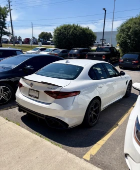 Alfa Romeo Giulia QUADRIFOGLIO | CARPLAY | АДАПТИВНО ОКАЧВАНЕ | | Auto.bg — изображение 3 Alfa Romeo Giulia QUADRIFOGLIO | CARPLAY | АДАПТИВНО ОКАЧВАНЕ | | Auto.bg — изображение 3