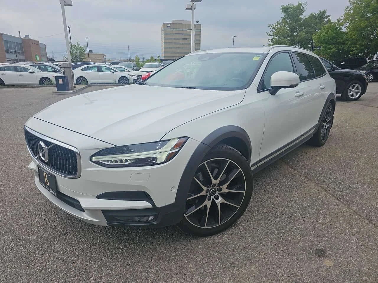 Volvo V90 Cross Country T6 AWD CARFAX | Auto.bg — изображение 1 Volvo V90 Cross Country T6 AWD CARFAX | Auto.bg — изображение 1