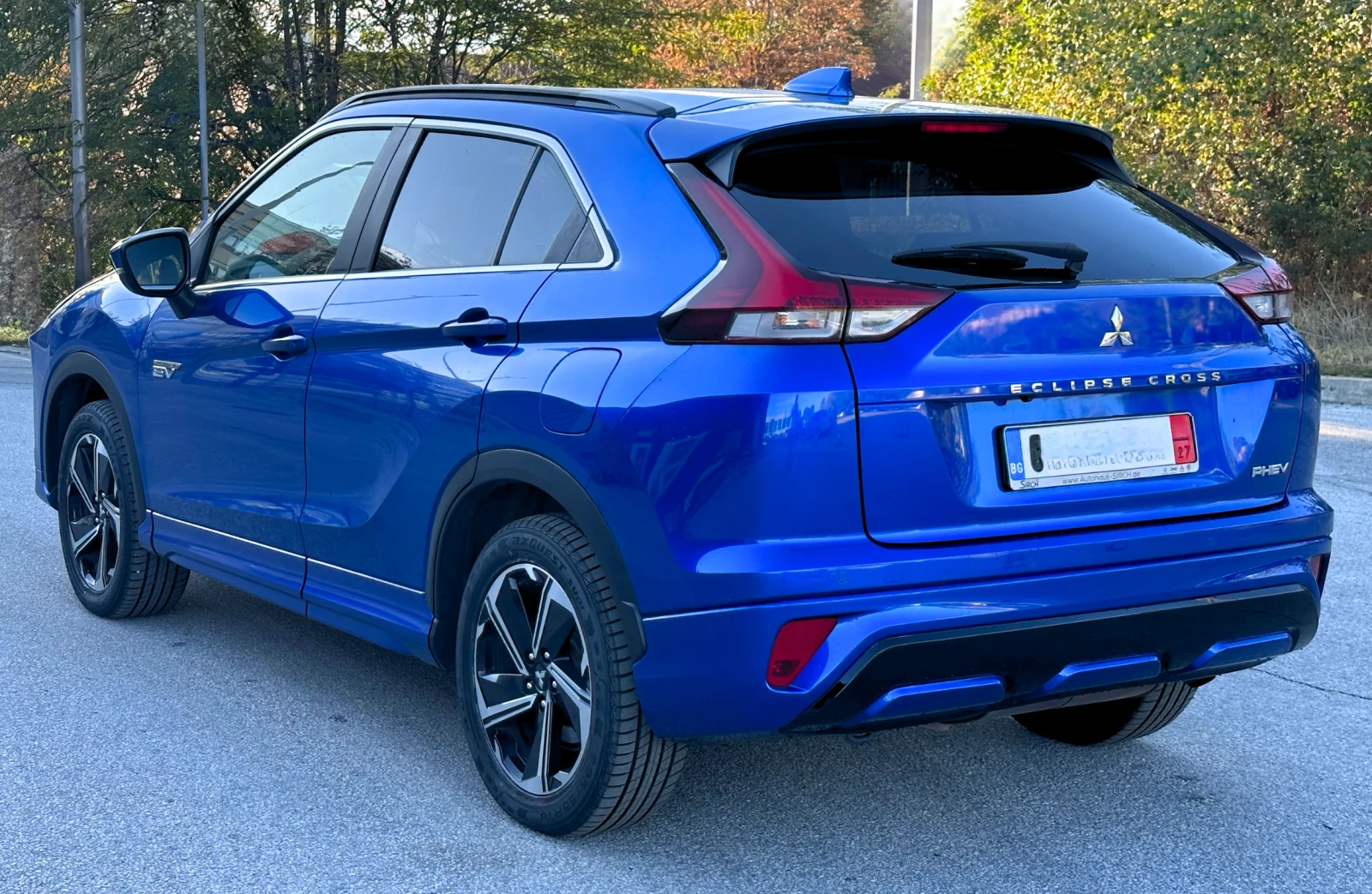 Mitsubishi Eclipse Cross 2.4 PHEV 4x4 S-AWC 360 Камера - изображение 4 | Auto.bg Mitsubishi Eclipse Cross 2.4 PHEV 4x4 S-AWC 360 Камера - изображение 4