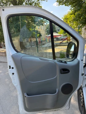 Renault Trafic 2.0 DCI 150 | Auto.bg — изображение 6 Renault Trafic 2.0 DCI 150 | Auto.bg — изображение 6