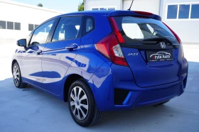 Honda Jazz 1.3i-VTEC, 30.000km!!КАТО НОВ! | Auto.bg — изображение 3 Honda Jazz 1.3i-VTEC, 30.000km!!КАТО НОВ! | Auto.bg — изображение 3
