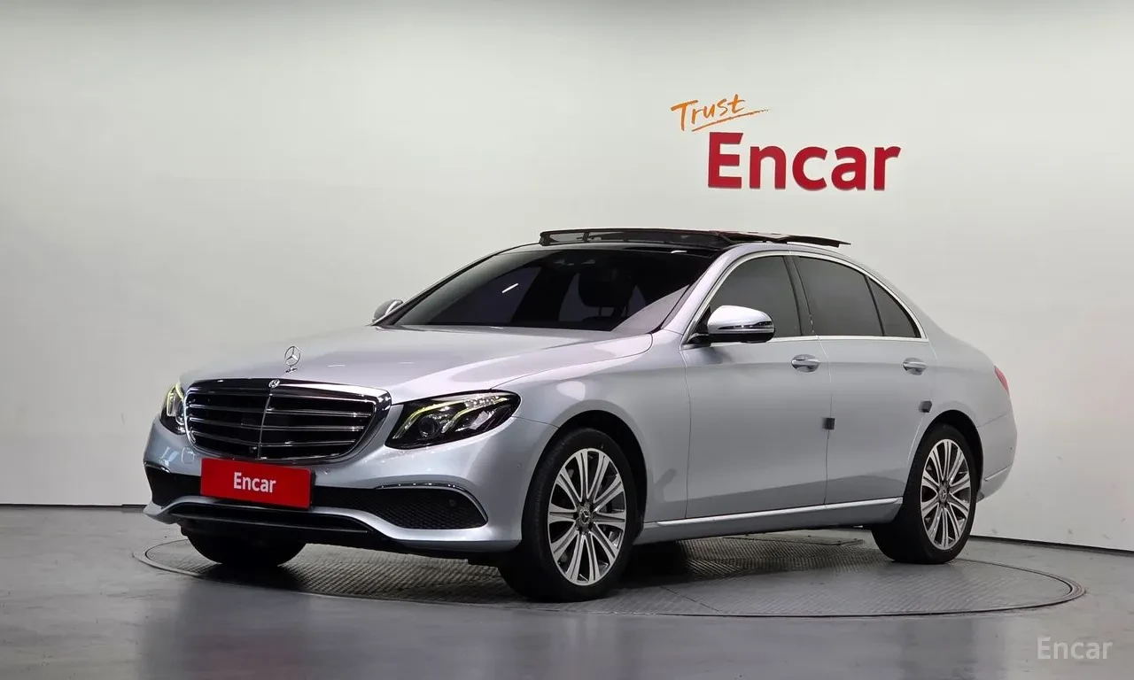 Mercedes-Benz E 400 4MATIC* 360 КАМЕРИ* ХЕД-ЪП* КРАЙНА ЦЕНА* | Auto.bg — изображение 1 Mercedes-Benz E 400 4MATIC* 360 КАМЕРИ* ХЕД-ЪП* КРАЙНА ЦЕНА* | Auto.bg — изображение 1