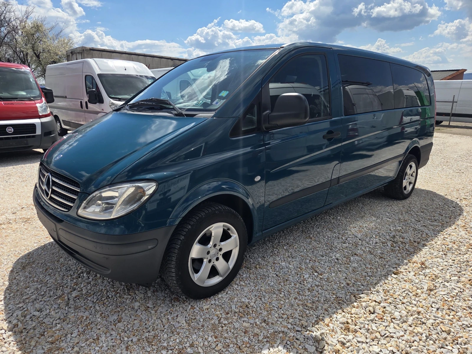 Mercedes-Benz Vito 8+ 1места | Auto.bg — изображение 1 Mercedes-Benz Vito 8+ 1места | Auto.bg — изображение 1