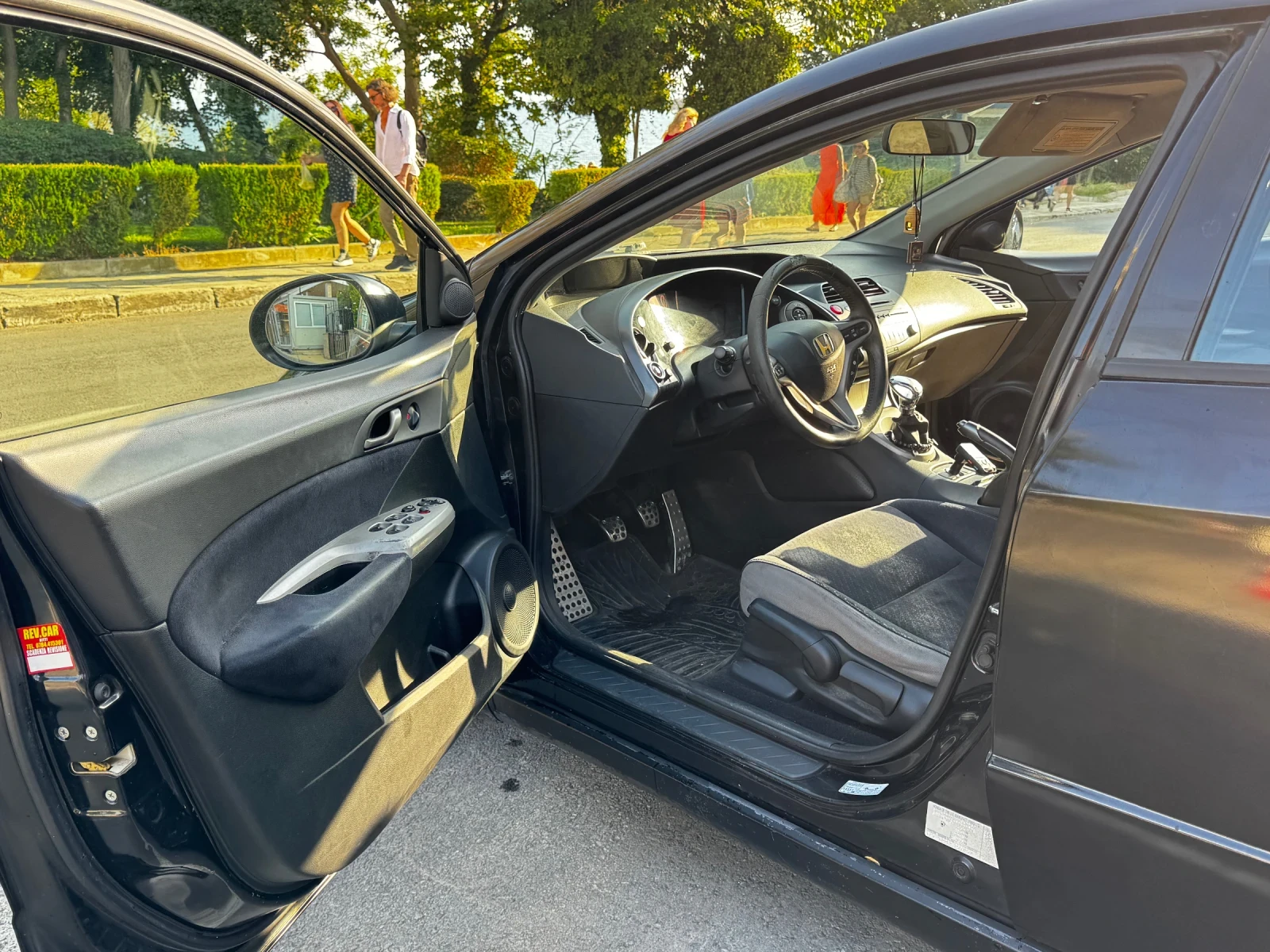 Honda Civic 2.2D 140 кс. - изображение 9 | Auto.bg Honda Civic 2.2D 140 кс. - изображение 9