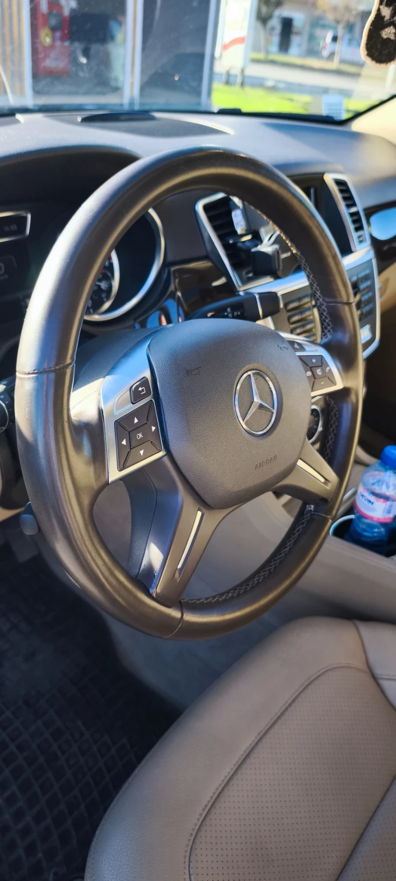 Mercedes-Benz ML 350 4MATIC AMG Line - изображение 10 | Auto.bg Mercedes-Benz ML 350 4MATIC AMG Line - изображение 10