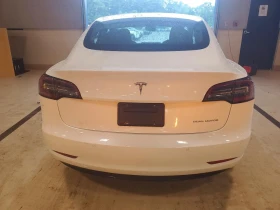 Tesla Model 3 2021 TESLA MODEL 3 - 17900 € - 18579258 5 | Car24.bg Tesla Model 3 2021 TESLA MODEL 3 - 17900 € - 18579258 5