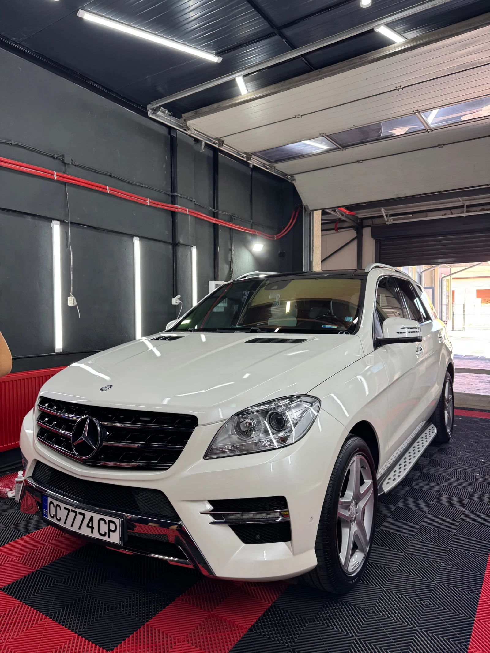 Mercedes-Benz ML 350 EDITION 1 - изображение 4 | Auto.bg Mercedes-Benz ML 350 EDITION 1 - изображение 4