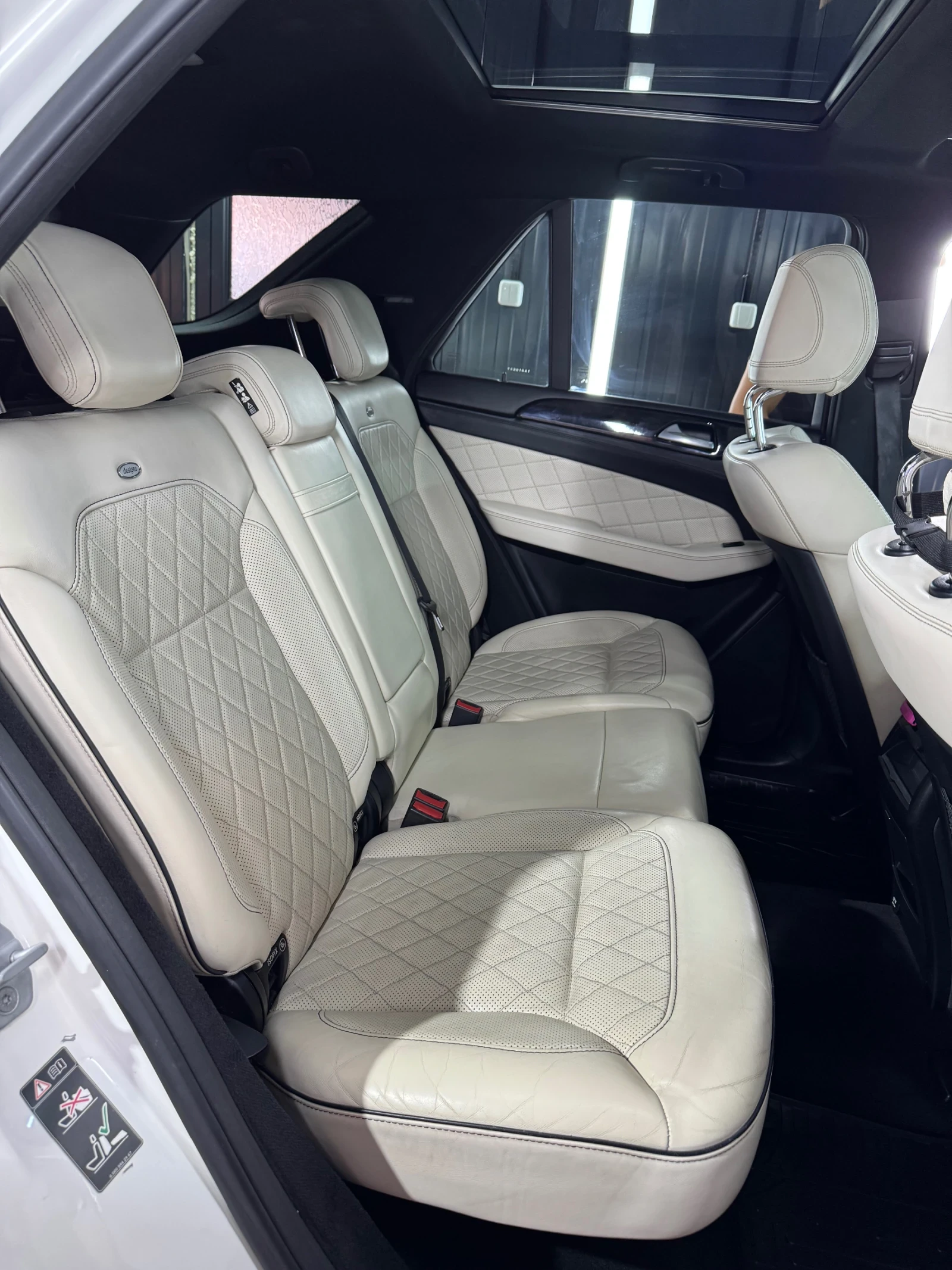 Mercedes-Benz ML 350 EDITION 1 - изображение 5 | Auto.bg Mercedes-Benz ML 350 EDITION 1 - изображение 5