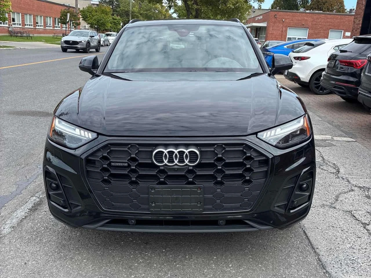 Audi Q5 Technik CARFAX | Auto.bg — изображение 1 Audi Q5 Technik CARFAX | Auto.bg — изображение 1