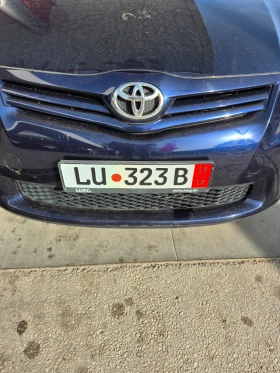 Toyota Auris Facelift 1.4 D4D - 5000 € / 9779.15 лв. - 65083516 15 | Car24.bg Toyota Auris Facelift 1.4 D4D - 5000 € / 9779.15 лв. - 65083516 15