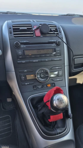 Toyota Auris Facelift 1.4 D4D - 5000 € / 9779.15 лв. - 65083516 10 | Car24.bg Toyota Auris Facelift 1.4 D4D - 5000 € / 9779.15 лв. - 65083516 10