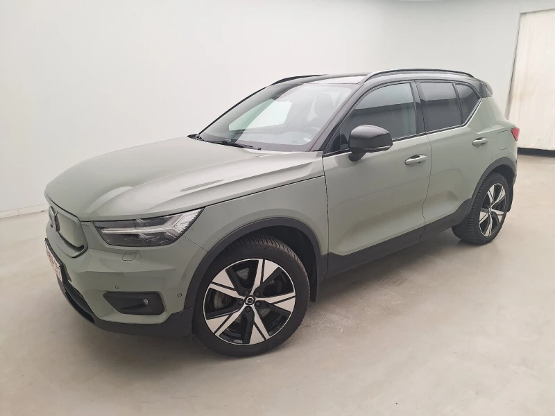 Volvo XC40 Recharge AWD R-Design Leather LED Navi 88.48% SoH - 21195 € - 62433581 1 | Car24.bg Volvo XC40 Recharge AWD R-Design Leather LED Navi 88.48% SoH - 21195 € - 62433581 1