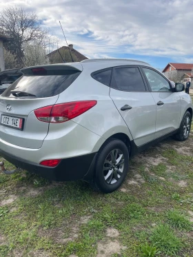 Hyundai IX35 GDI Facelift - 8799 € / 17209.35 лв. - 52598413 4 | Car24.bg Hyundai IX35 GDI Facelift - 8799 € / 17209.35 лв. - 52598413 4