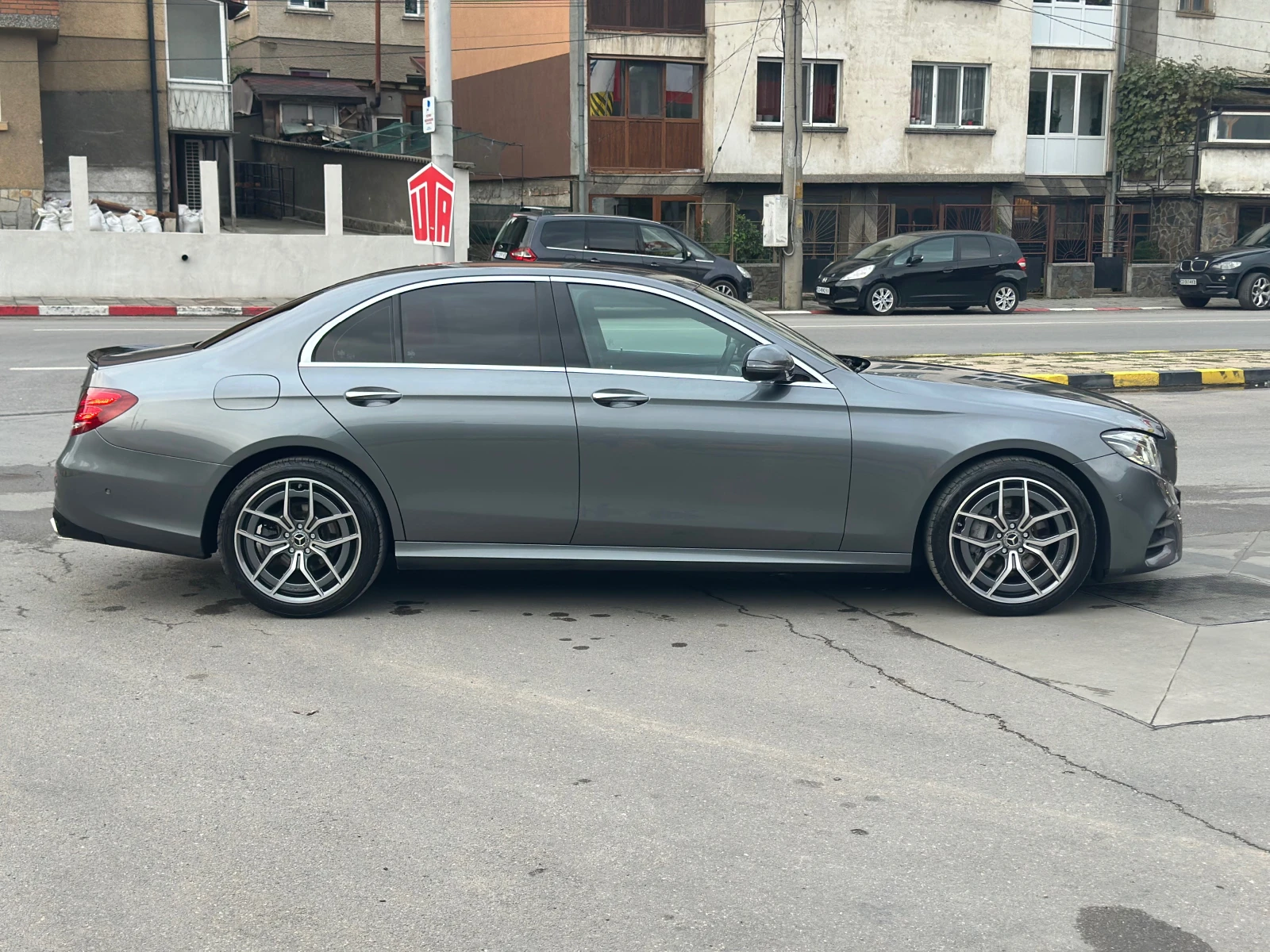 Mercedes-Benz E 220 AMG - изображение 4 | Auto.bg Mercedes-Benz E 220 AMG - изображение 4