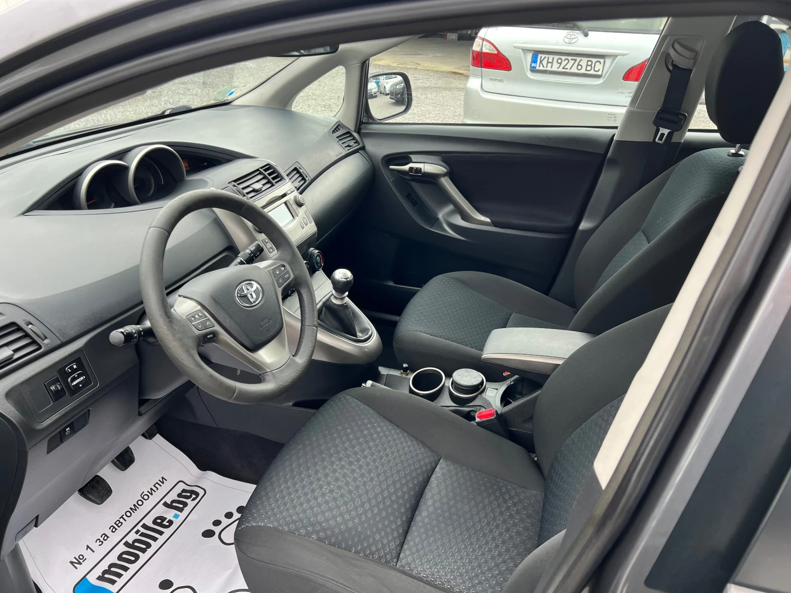 Toyota Verso 2.0d4d 126k.c Euro5 - изображение 7 | Auto.bg Toyota Verso 2.0d4d 126k.c Euro5 - изображение 7