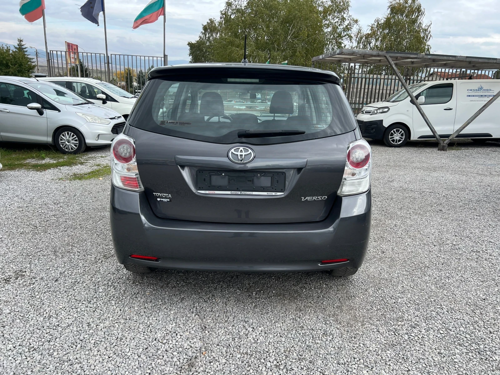 Toyota Verso 2.0d4d 126k.c Euro5 - изображение 5 | Auto.bg Toyota Verso 2.0d4d 126k.c Euro5 - изображение 5