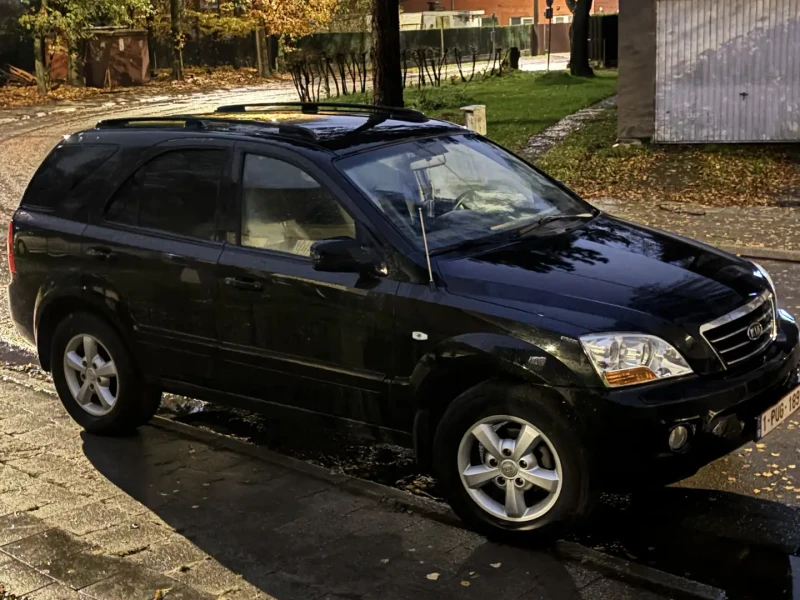 Kia Sorento CRDI EX - 5000 € - 82282684 1 | Car24.bg Kia Sorento CRDI EX - 5000 € - 82282684 1