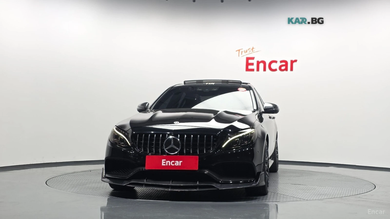 Mercedes-Benz C 63 AMG 360* HUD* PANO* BURMASTER* KEYLESS GO* КРАЙНА ЦЕНА | Auto.bg — изображение 1 Mercedes-Benz C 63 AMG 360* HUD* PANO* BURMASTER* KEYLESS GO* КРАЙНА ЦЕНА | Auto.bg — изображение 1