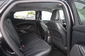 Ford Mustang Mach-E AWD KeyGO 360KAM Distr Memory LED Leder Blind Lane | Auto.bg — изображение 9 Ford Mustang Mach-E AWD KeyGO 360KAM Distr Memory LED Leder Blind Lane | Auto.bg — изображение 9