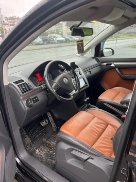 VW Touran 2.0 170 - 9500 лв. / 4857.27 € - 52370325 9 | Car24.bg VW Touran 2.0 170 - 9500 лв. / 4857.27 € - 52370325 9
