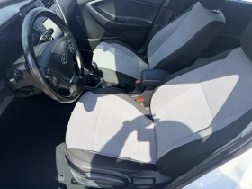 Hyundai I20 1.0 Navi * Camera * Climatronic - 7399 € - 75856860 10 | Car24.bg Hyundai I20 1.0 Navi * Camera * Climatronic - 7399 € - 75856860 10