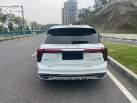 HongQi E-HS9 undefined | Auto.bg — изображение 6 HongQi E-HS9 undefined | Auto.bg — изображение 6