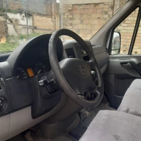 Mercedes-Benz 220 CDI - 11000 € / 21514.13 лв. - 67479659 2 | Car24.bg Mercedes-Benz 220 CDI - 11000 € / 21514.13 лв. - 67479659 2