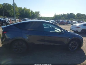Tesla Model Y DUAL MOTOR/LONG RANGE/ТЕРМОПОМПА/CARFAX | Auto.bg — изображение 5 Tesla Model Y DUAL MOTOR/LONG RANGE/ТЕРМОПОМПА/CARFAX | Auto.bg — изображение 5