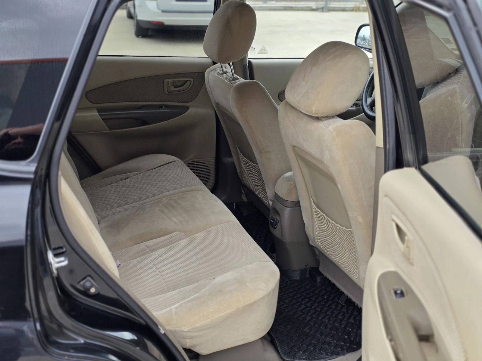Hyundai Tucson 2.0i ГАЗ 4Х4 140 к.с. Фейс - изображение 9 | Auto.bg Hyundai Tucson 2.0i ГАЗ 4Х4 140 к.с. Фейс - изображение 9