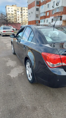 Chevrolet Cruze LT 2.0 VCDi 150 к.с - 2700 € - 56322946 5 | Car24.bg Chevrolet Cruze LT 2.0 VCDi 150 к.с - 2700 € - 56322946 5