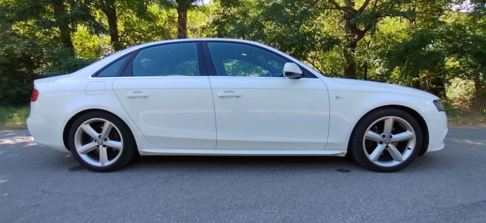 Audi A4 Audi A4 2.0TDI S-line  - изображение 4 | Auto.bg Audi A4 Audi A4 2.0TDI S-line  - изображение 4