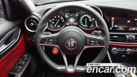 Alfa Romeo Giulia BLACK LIMITED EDITION / АВТОКРЕДИТ | Auto.bg — изображение 9 Alfa Romeo Giulia BLACK LIMITED EDITION / АВТОКРЕДИТ | Auto.bg — изображение 9