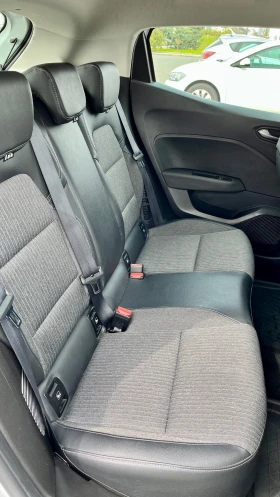 Renault Clio 1.6 E-Tech Hybrid - 28900 лв. / 14776.34 € - 53927995 5 | Car24.bg Renault Clio 1.6 E-Tech Hybrid - 28900 лв. / 14776.34 € - 53927995 5