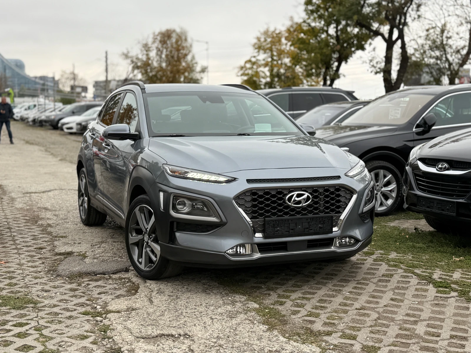 Hyundai Kona 1.6TGDI / 4x4 / PREMIUM / KRELL /HEAD UP/ВС ЕКСТРИ - изображение 3 | Auto.bg Hyundai Kona 1.6TGDI / 4x4 / PREMIUM / KRELL /HEAD UP/ВС ЕКСТРИ - изображение 3