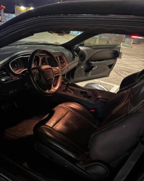 Dodge Challenger 3.6 SXT PLUS | Auto.bg — изображение 7 Dodge Challenger 3.6 SXT PLUS | Auto.bg — изображение 7
