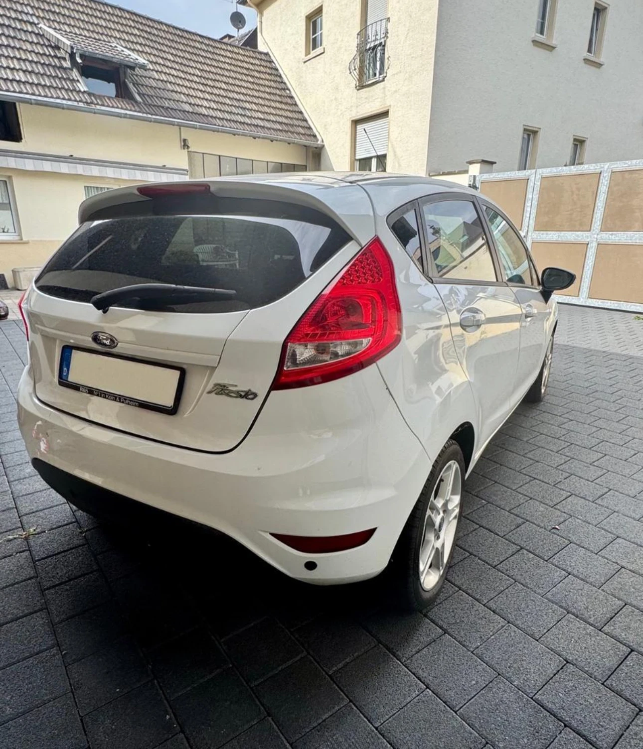 Ford Fiesta 1.6 TDCI  - изображение 3 | Auto.bg Ford Fiesta 1.6 TDCI  - изображение 3