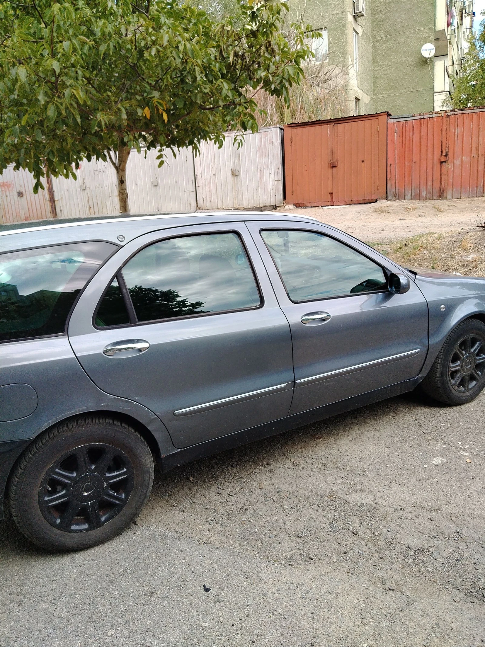 Lancia Lybra  - изображение 3 | Auto.bg Lancia Lybra  - изображение 3