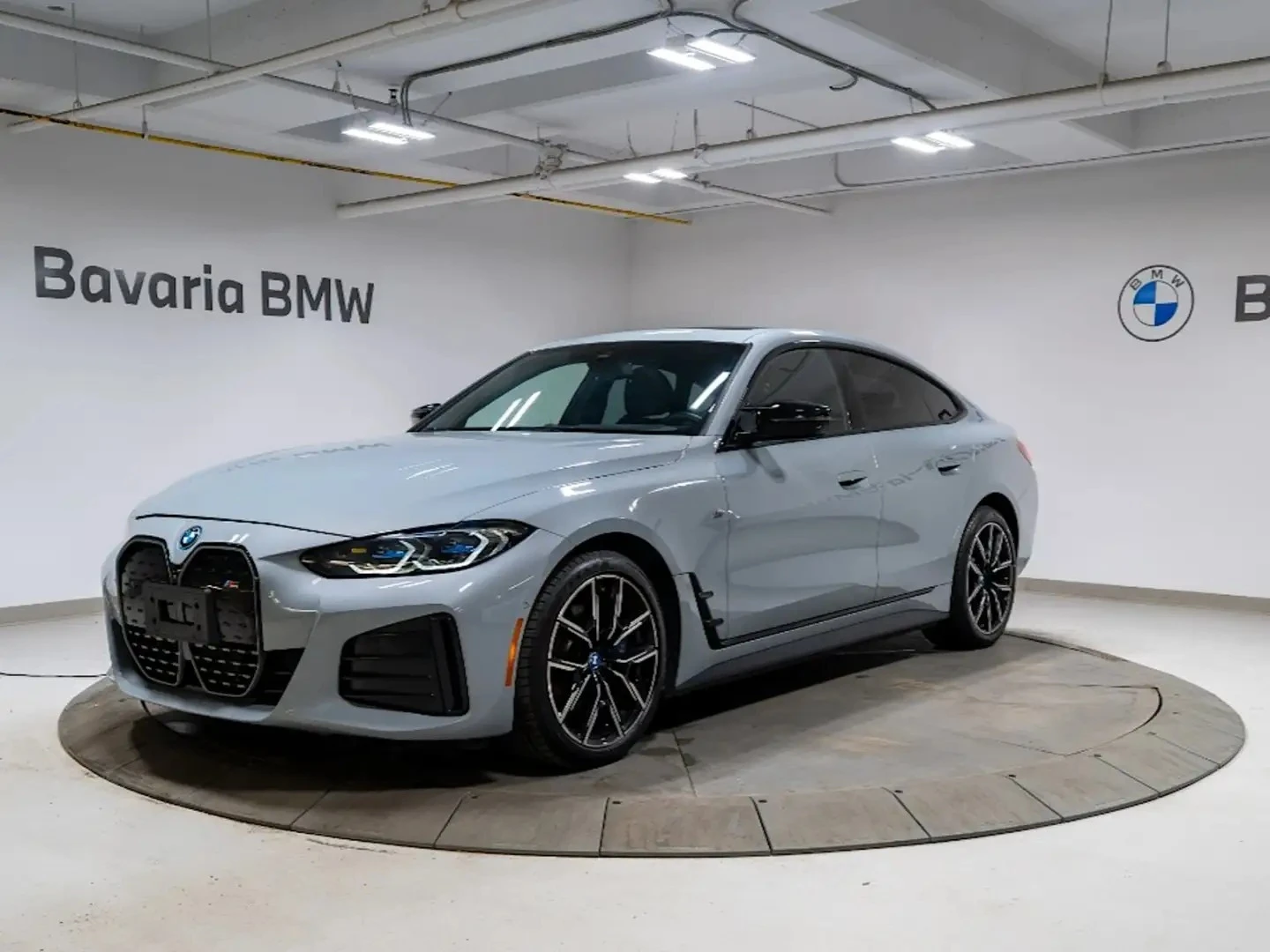 BMW i4 M50* HarmanKardon* Laserlight headlights | Auto.bg — изображение 1 BMW i4 M50* HarmanKardon* Laserlight headlights | Auto.bg — изображение 1