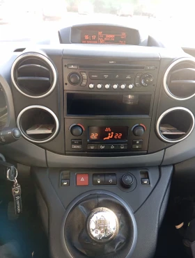 Citroen Berlingo 1.6 HDI 110к.с. Панорама - 6300 € / 12321.73 лв. - 22540121 8 | Car24.bg Citroen Berlingo 1.6 HDI 110к.с. Панорама - 6300 € / 12321.73 лв. - 22540121 8