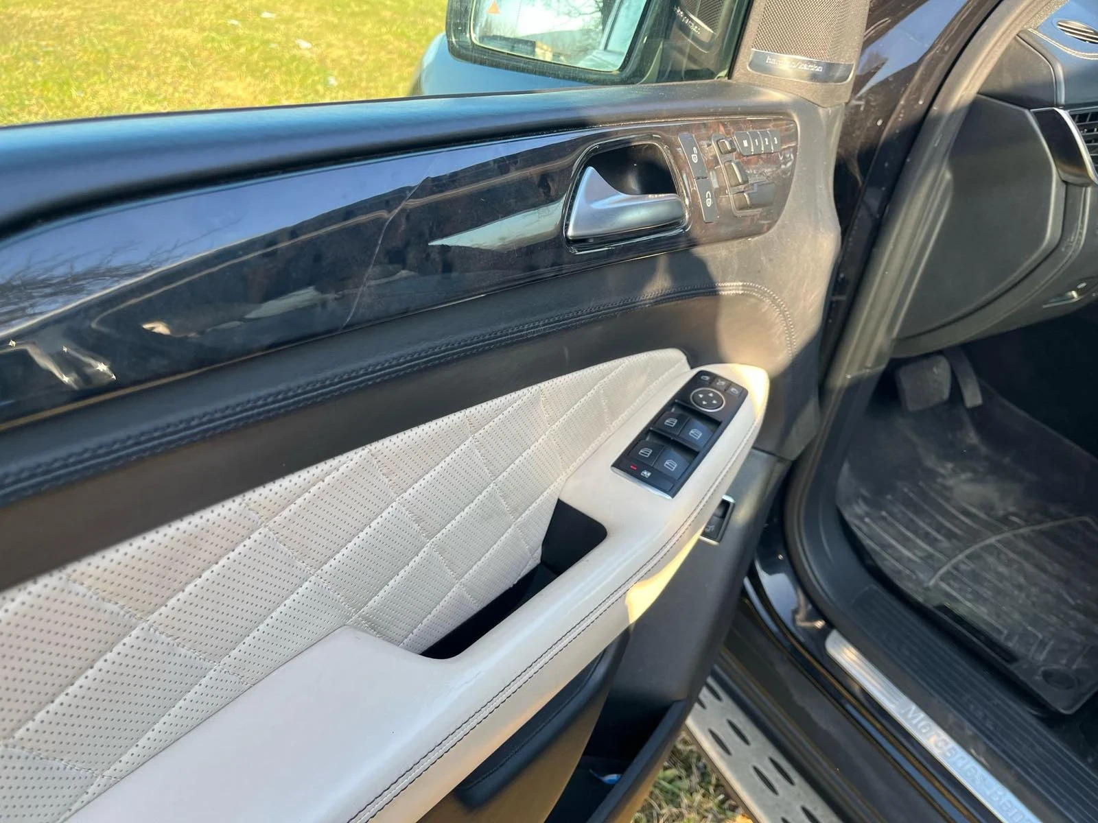 Mercedes-Benz ML 350 Designo edition1 AMG - изображение 5 | Auto.bg Mercedes-Benz ML 350 Designo edition1 AMG - изображение 5