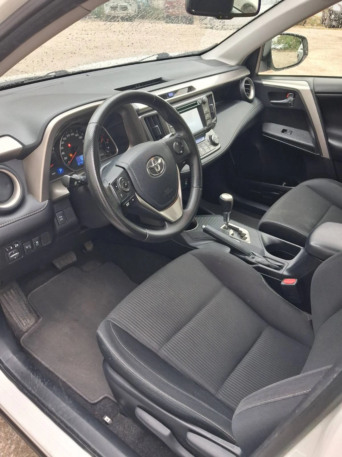 Toyota Rav4  - изображение 5 | Auto.bg Toyota Rav4  - изображение 5