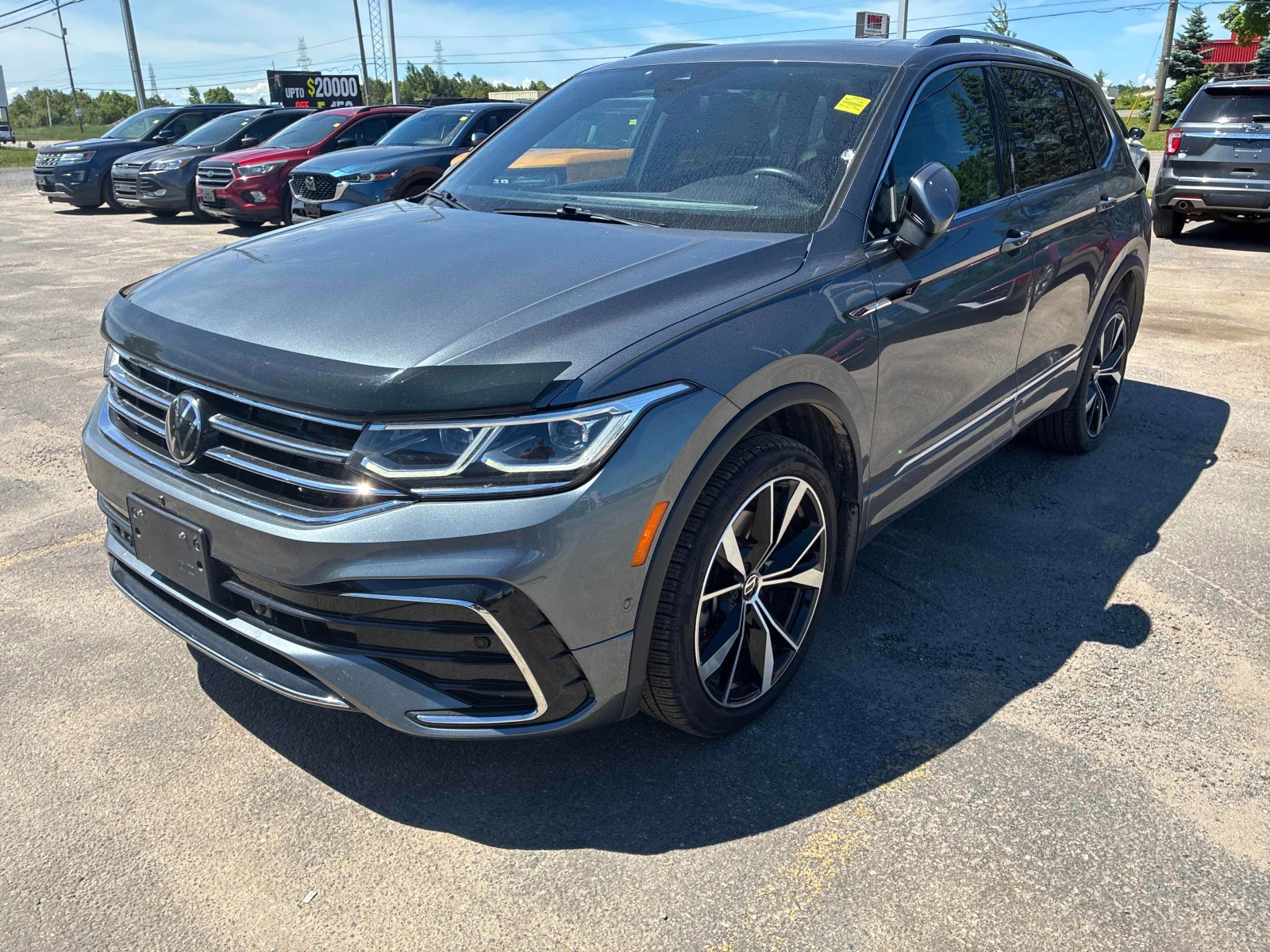 VW Tiguan Highline R-Line * CARFAX * АВТО КРЕДИТ * | Auto.bg — изображение 1 VW Tiguan Highline R-Line * CARFAX * АВТО КРЕДИТ * | Auto.bg — изображение 1