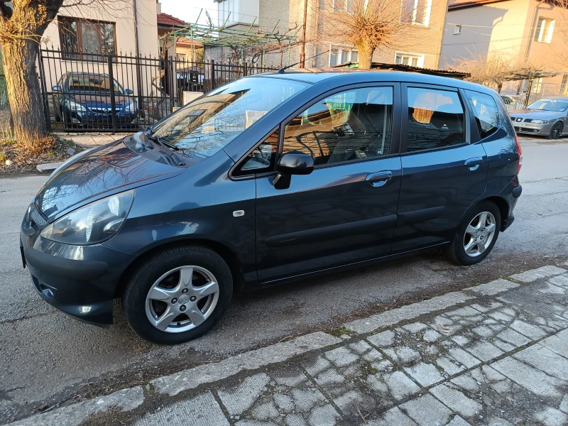 Honda Jazz 1.2 i. i-DSI - 2950 € / 5769.70 лв. - 41519966 1 | Car24.bg Honda Jazz 1.2 i. i-DSI - 2950 € / 5769.70 лв. - 41519966 1