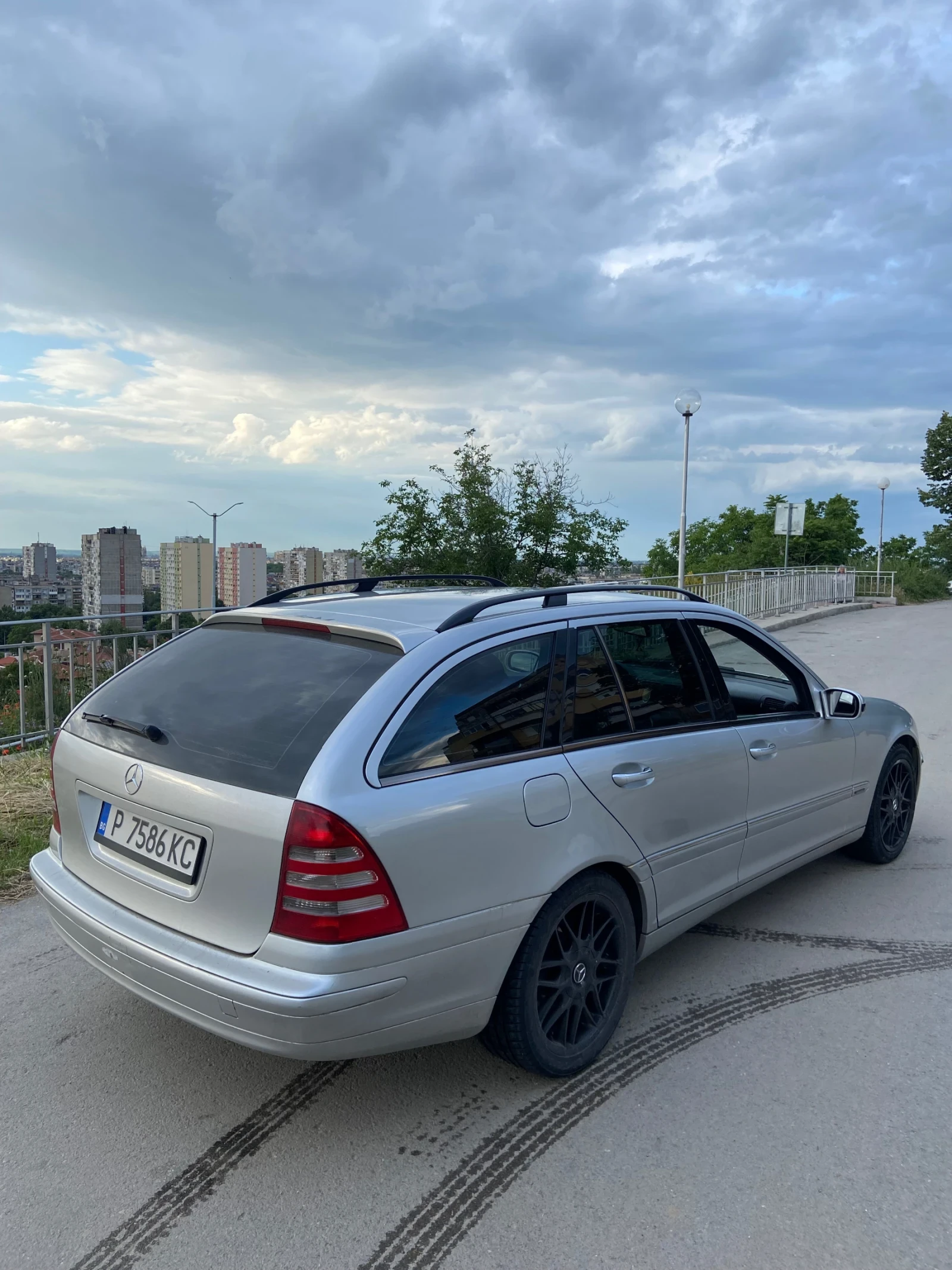 Mercedes-Benz C 200 2.2cdi - изображение 4 | Auto.bg Mercedes-Benz C 200 2.2cdi - изображение 4