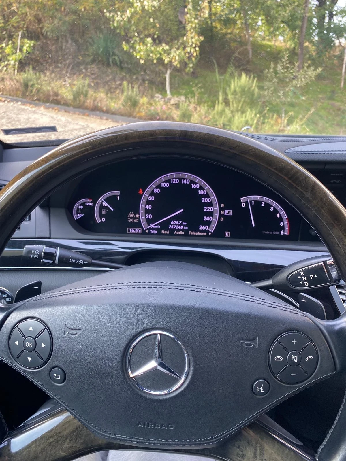 Mercedes-Benz S 350 BLUETEC 4MATIC - изображение 8 | Auto.bg Mercedes-Benz S 350 BLUETEC 4MATIC - изображение 8