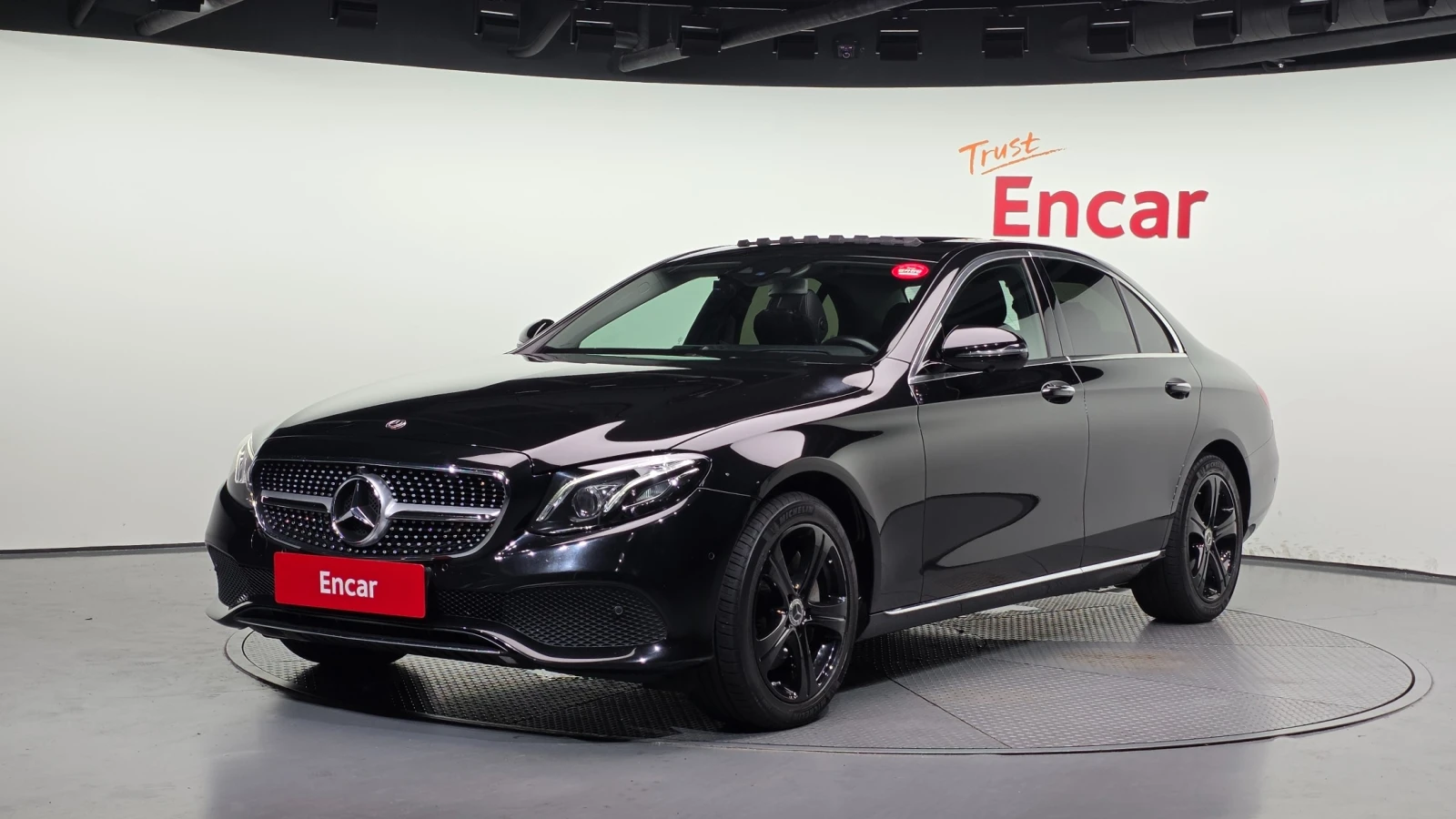Mercedes-Benz E 300 КРАЙНА ЦЕНА ДО СОФИЯ | Auto.bg — изображение 1 Mercedes-Benz E 300 КРАЙНА ЦЕНА ДО СОФИЯ | Auto.bg — изображение 1
