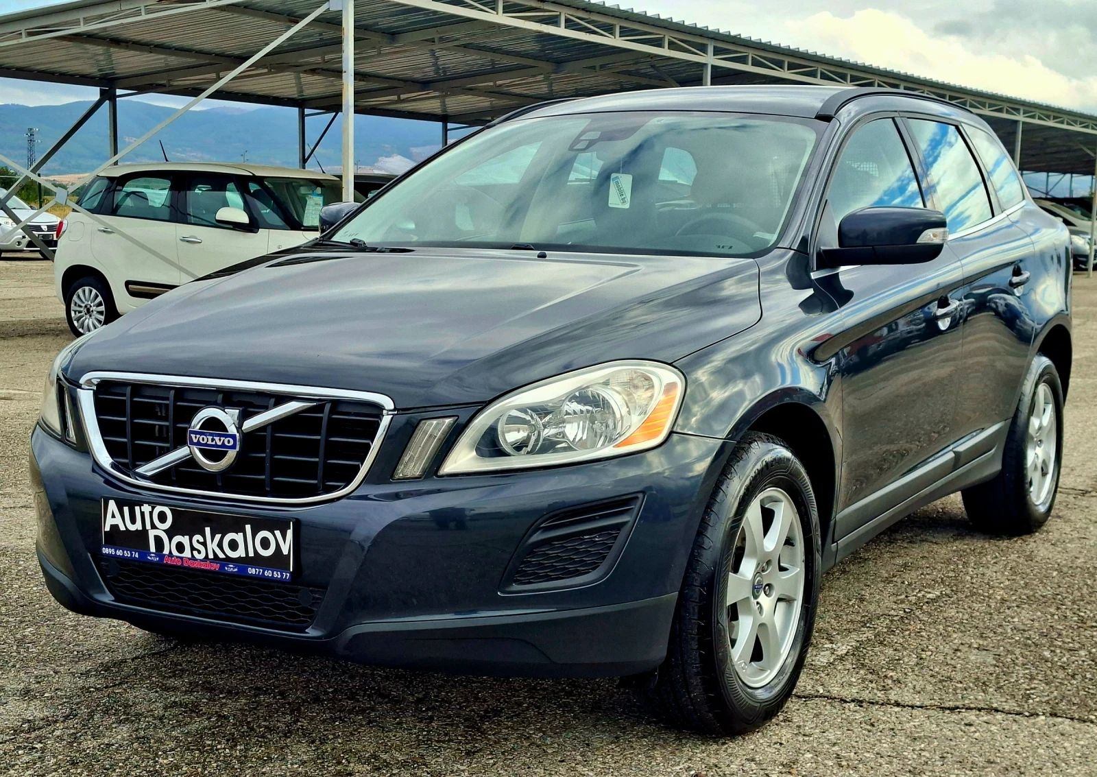 Volvo XC60 XC60 2, 4 D3 4WD | Auto.bg — изображение 1 Volvo XC60 XC60 2, 4 D3 4WD | Auto.bg — изображение 1